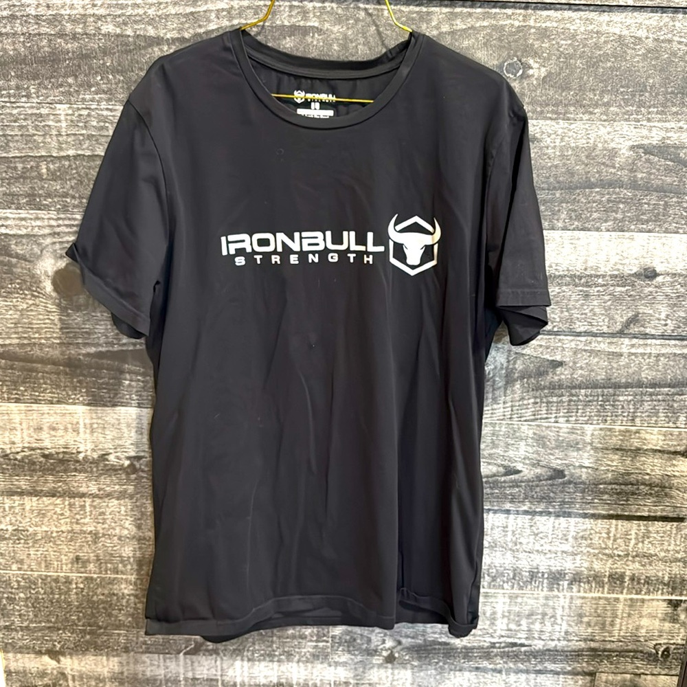 Iron bull strength men’s t-shirt